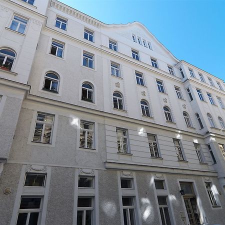 Kaiser Apartments Вена Экстерьер фото